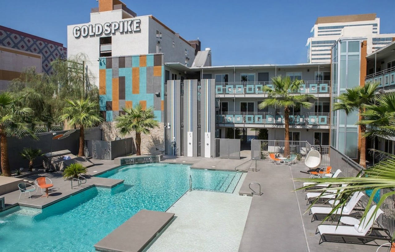 Отель Oasis At Gold Spike (Adults Only) Лас-Вегас Экстерьер фото